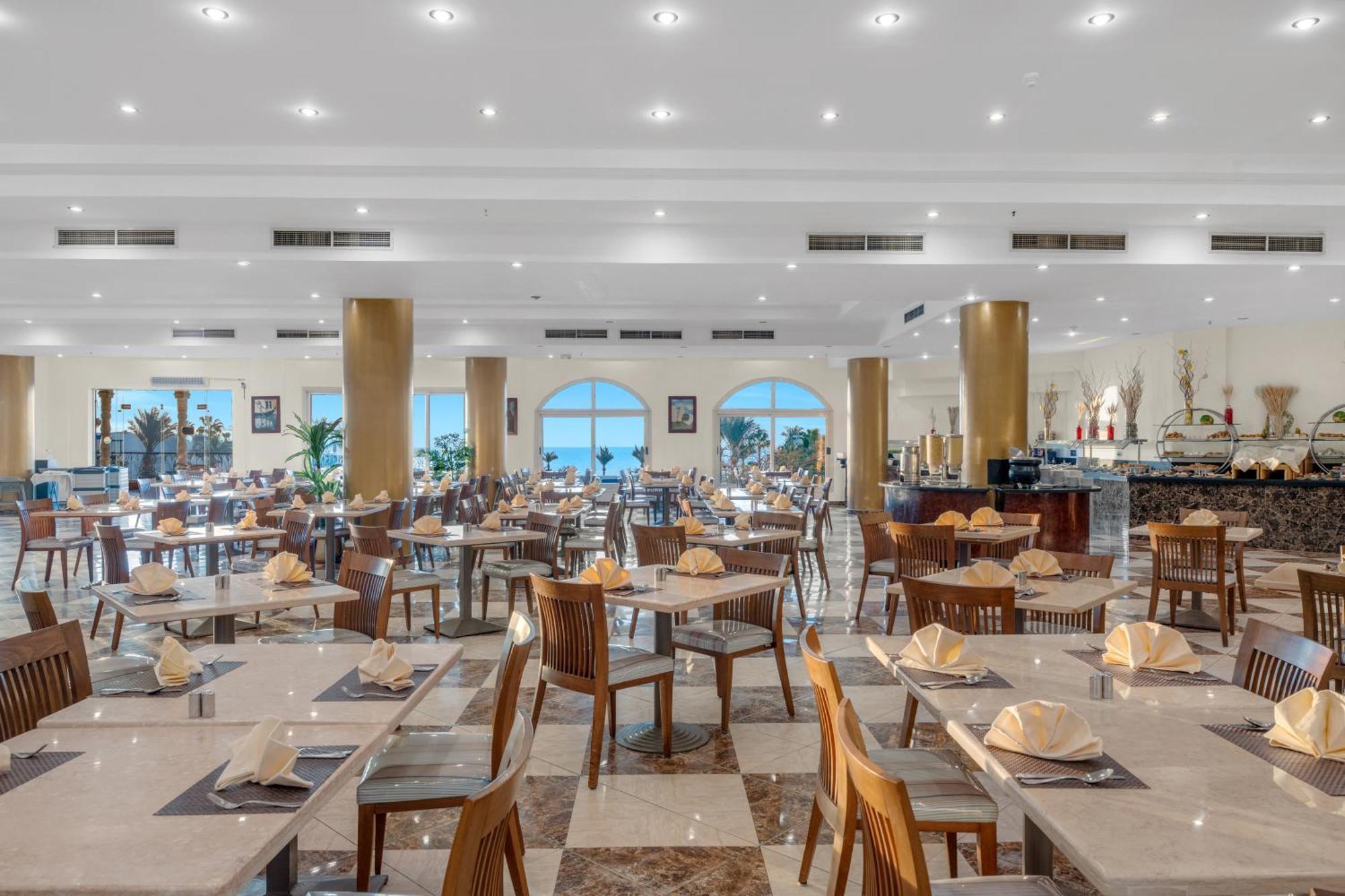 Complex Grand Oasis 4*